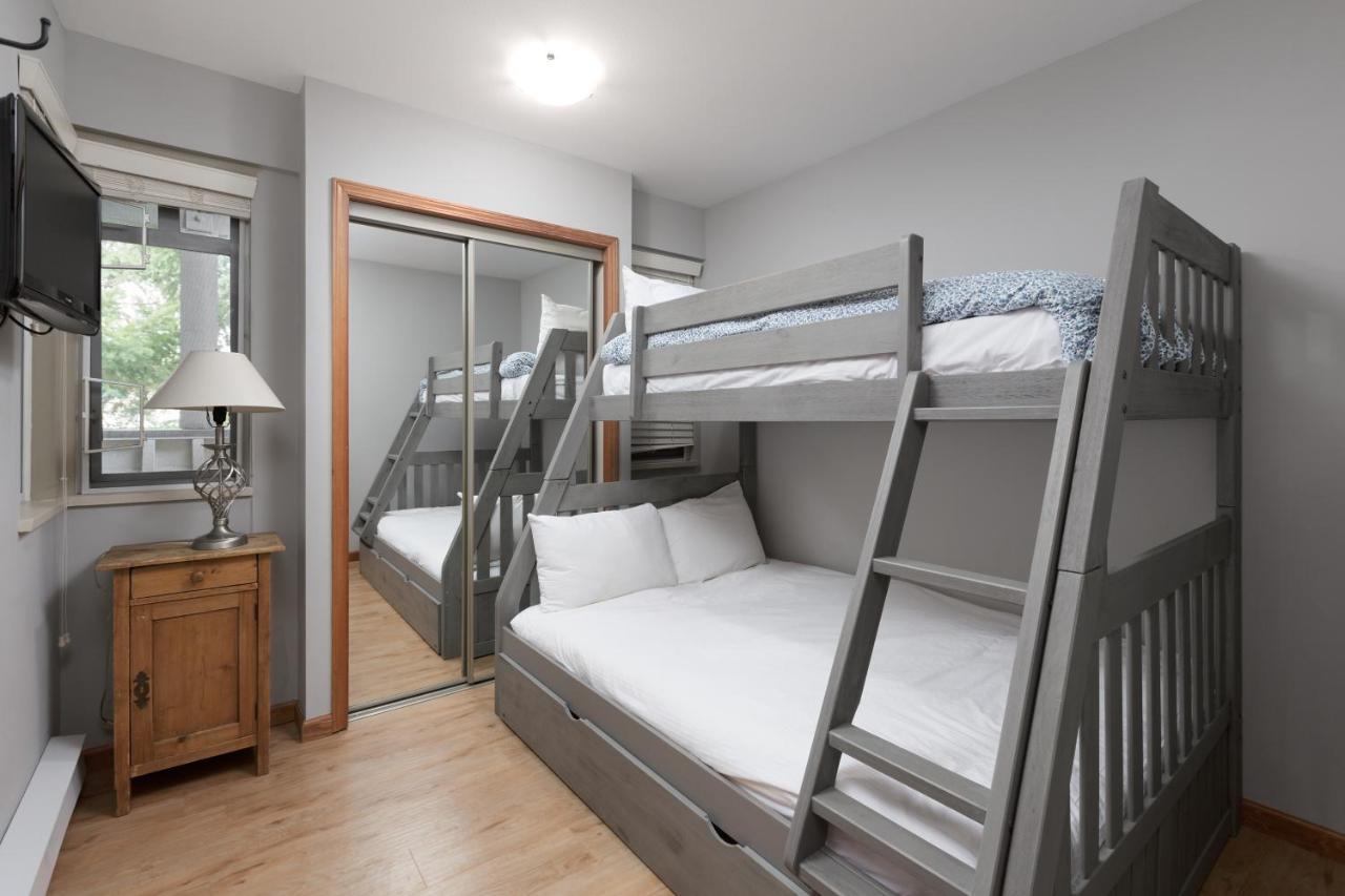 Lagoons By Cozystay Signature Whistler Exteriör bild